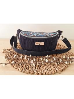 Sac banane velours bleu marine de face