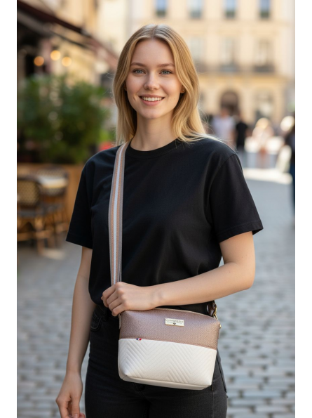 Sac bandoulière Louisa porté Sac bandoulière Louisa porté